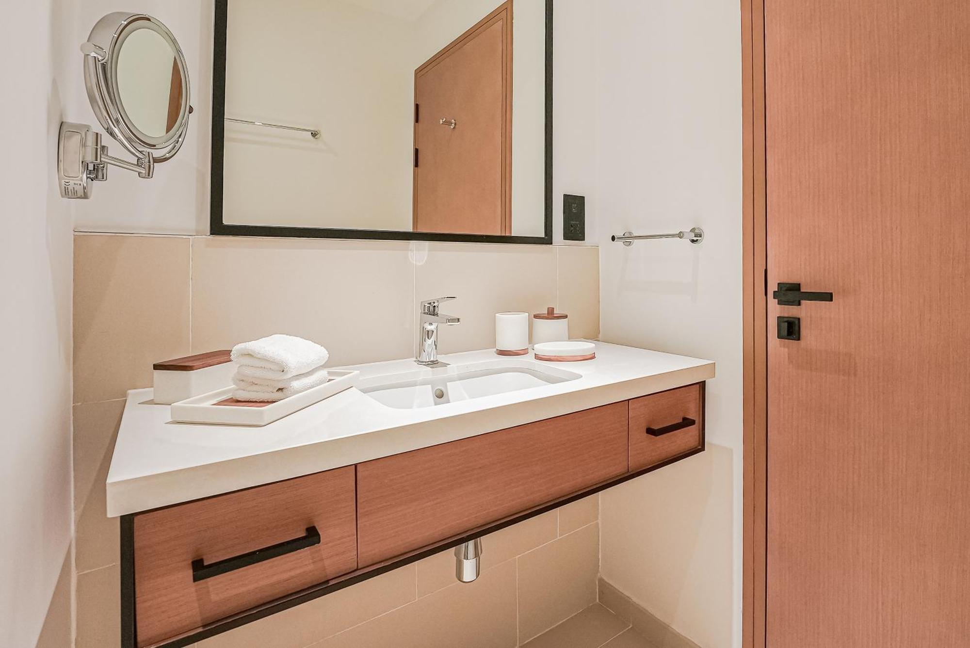 דירות Modern 2Br High Floor Haven In Vida Dubai Marina מראה חיצוני תמונה