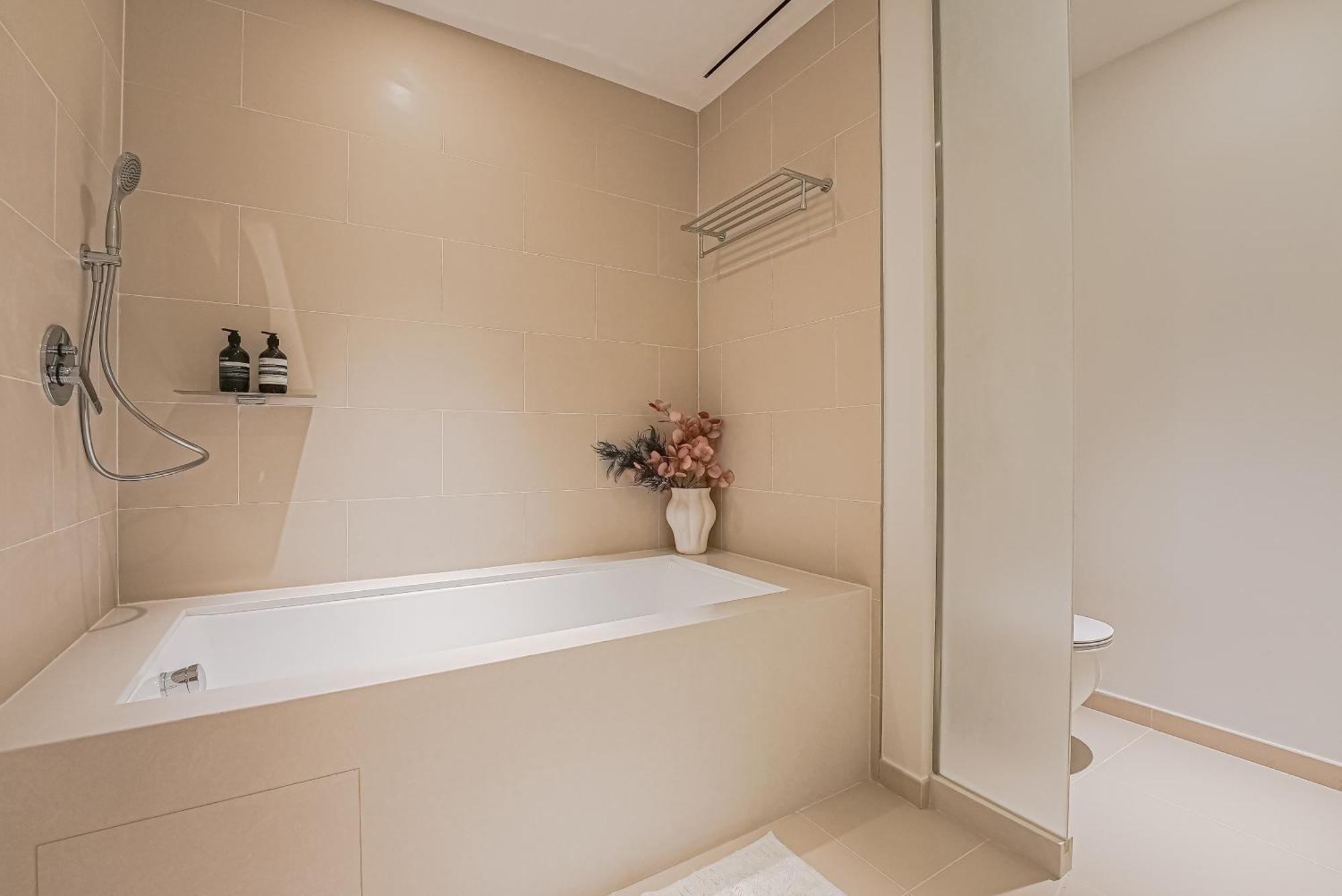 דירות Modern 2Br High Floor Haven In Vida Dubai Marina מראה חיצוני תמונה